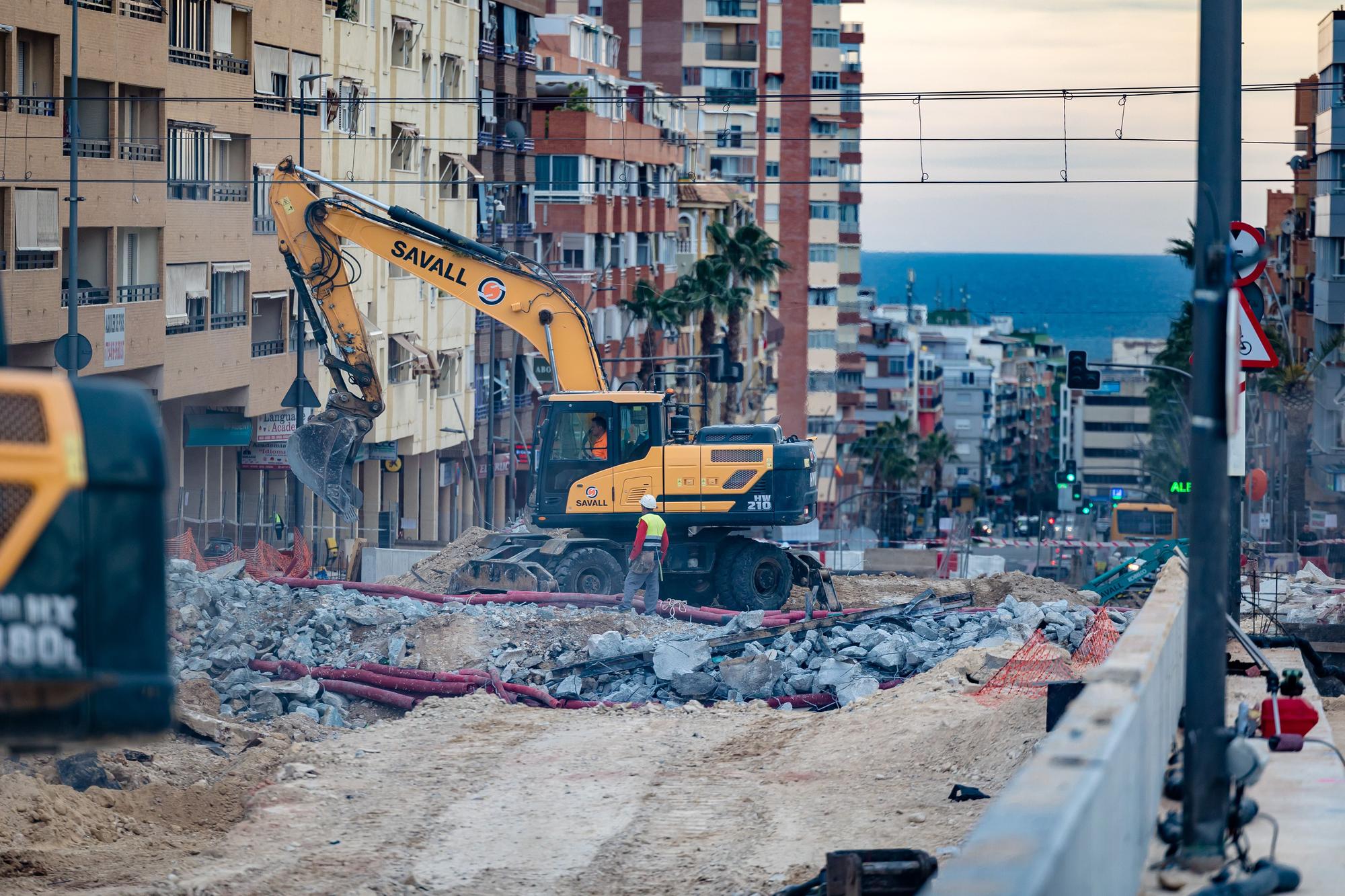 Adiós a un tramo de la vía del TRAM en Benidorm