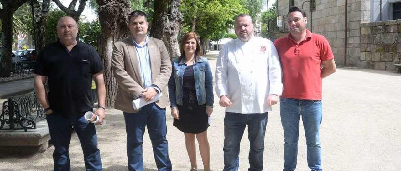 Presentación de los &quot;foodtracks&quot; que participarán en la Festa do Albariño. // FdV