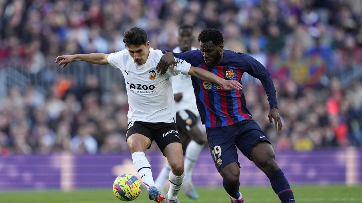 André Almeida, futbolista del Racing: 'El Barça me quiso y era un sueño, pero el Valencia no me dejó irme'