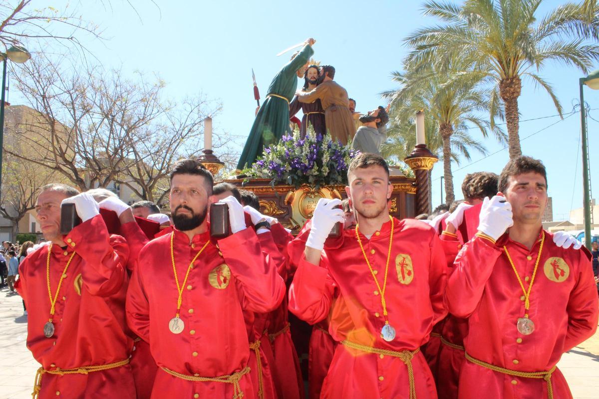 Costaleros de El Prendiment de Crevillent