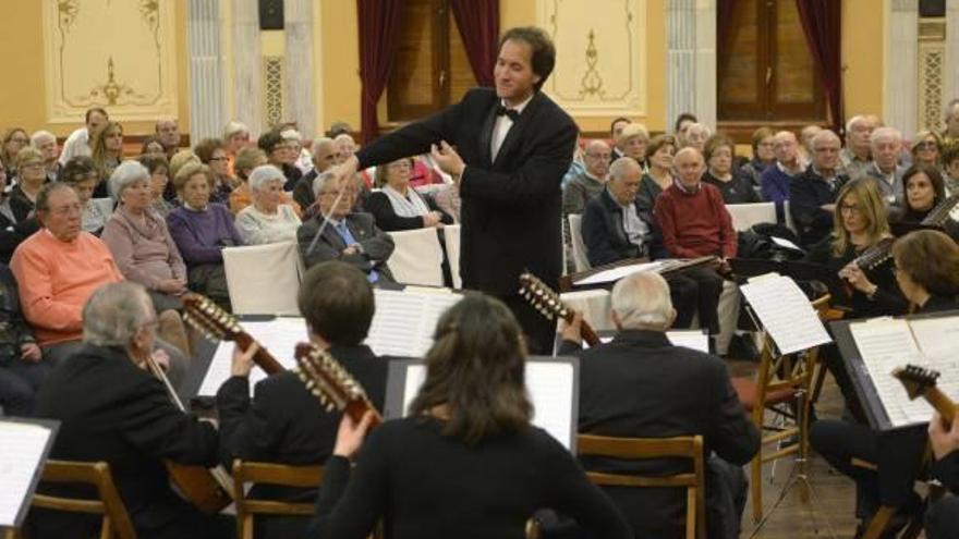 La Armónica Alcoyana cierra los actos en honor a Santa Cecilia