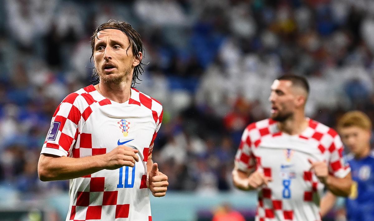 Modric, capitán y fijo con Croacia