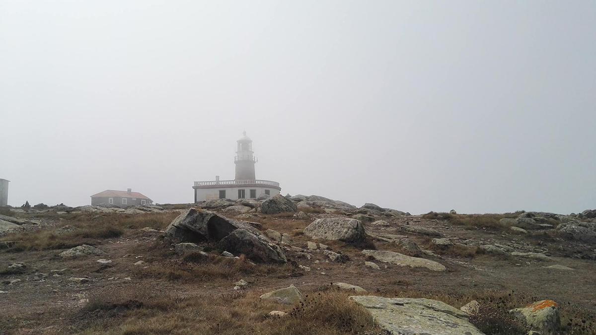 Zona del faro de Corrubedo en la que apareció el coche de María José Arcos