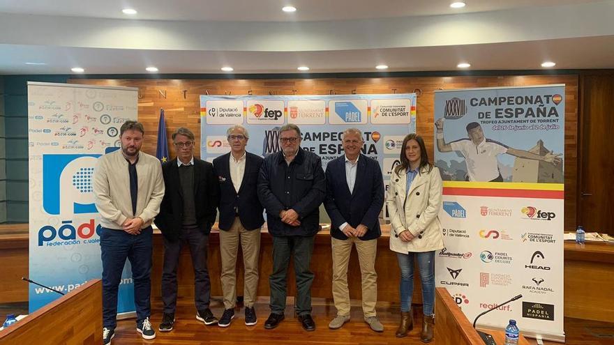 Las autoridades políticas y deportivas presentaron el Campeonato de España Absoluto de pádel Torrent 2023