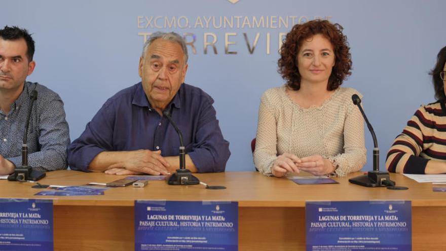 Imagen de la presentación de las jornadas sobre la historia y patrimonio de las lagunas