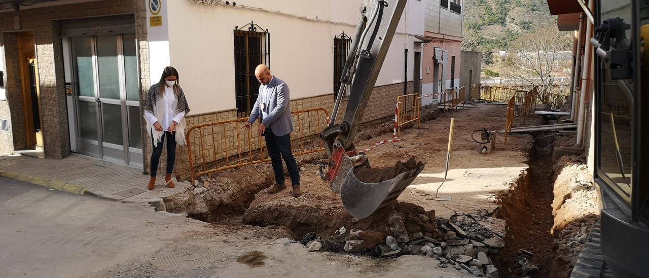 Entre las obras más recientes del plan de asfaltado están las de San Quintín.