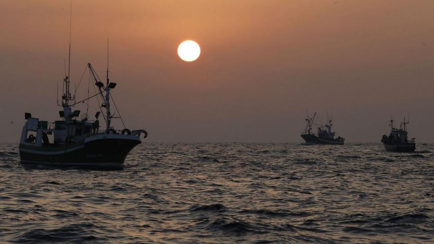 Los pescadores urgen aclaraciones sobre las áreas marinas donde pueden faenar