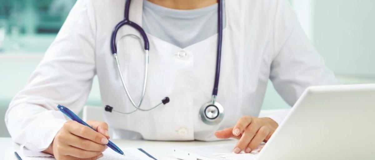 Viele Ärzte auf Mallorca lassen dieser Tage den Stift fallen (Symbolbild).