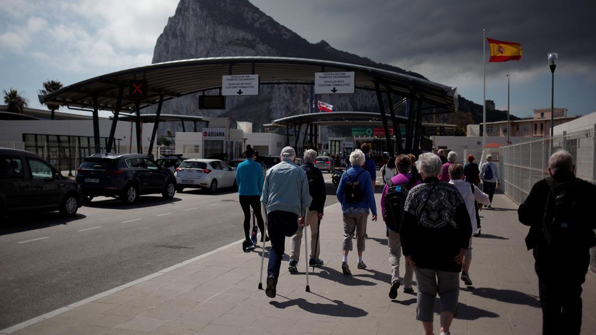 La frontera entre Gibraltar y la Línea de la Concepción este lunes