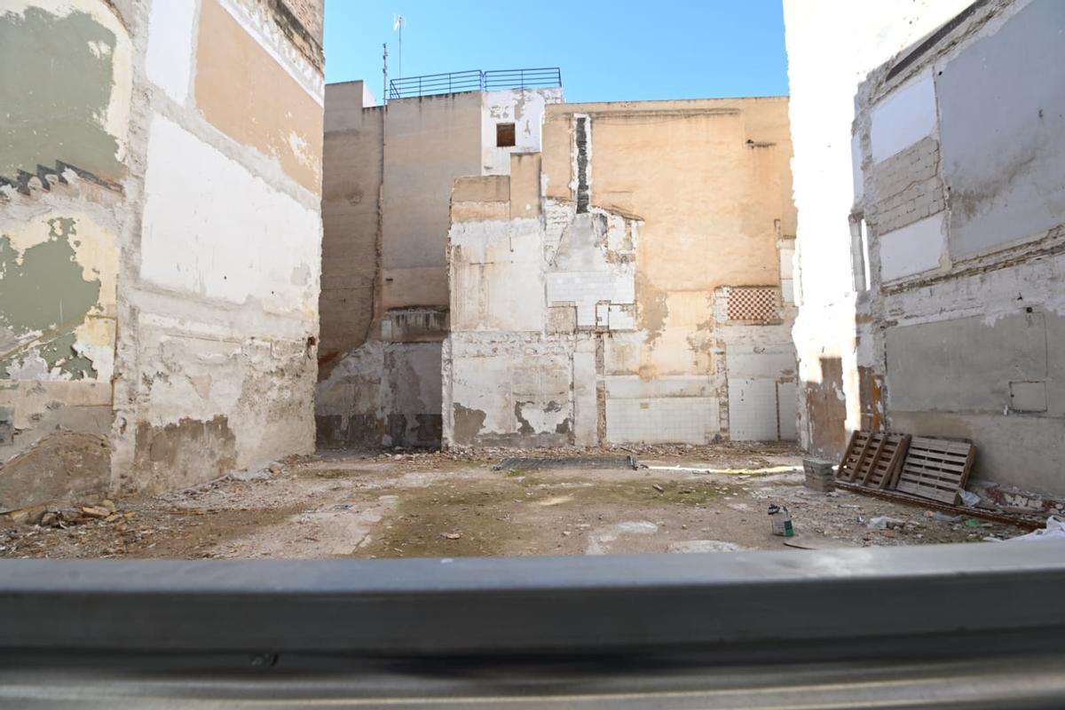 Una vista de la parcela donde estaba la Banca Peral.