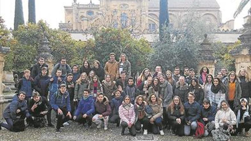 El IES López Neyra acoge a un grupo de estudiantes holandeses