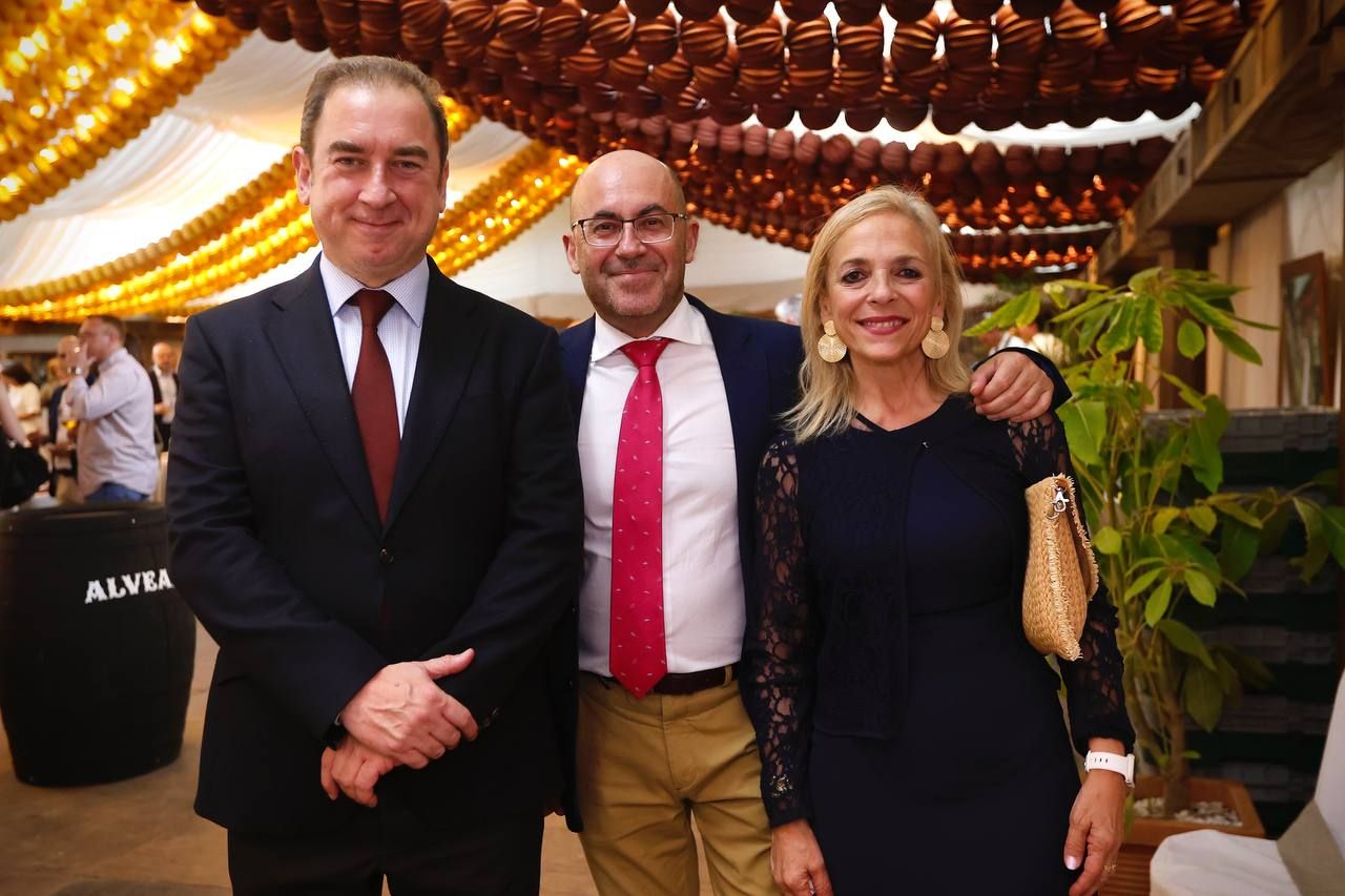 La recepción oficial del Ayuntamiento de Córdoba en el incio de la Feria 2025, en imágenes