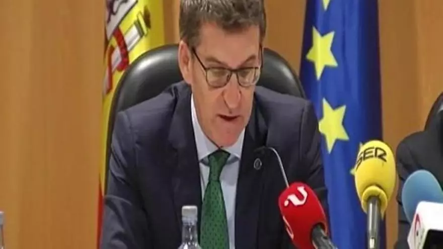Feijóo reivindica una política de descartes "flexible" y "realista" para el sector pesquero