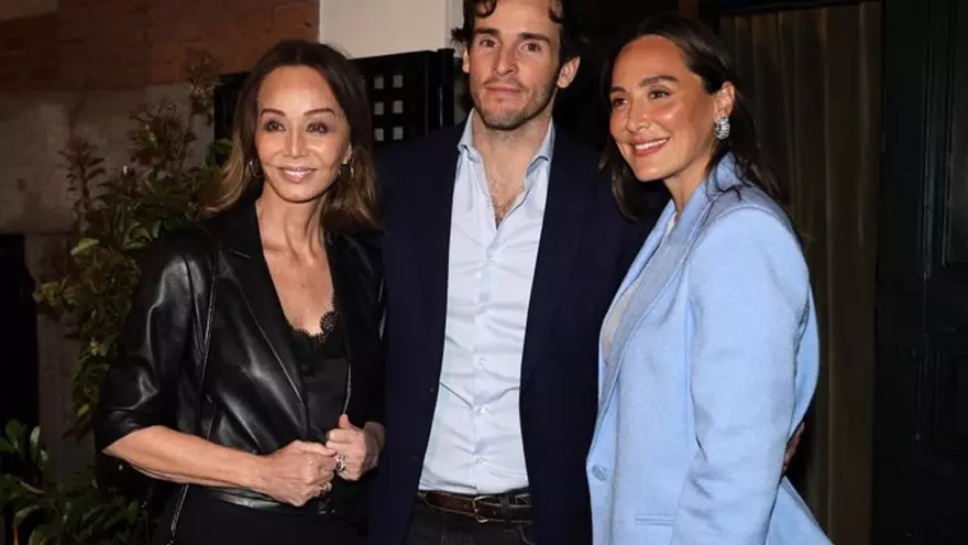 Isabel Preysler no se pierde la inauguración del nuevo restaurante de Íñigo Onieva