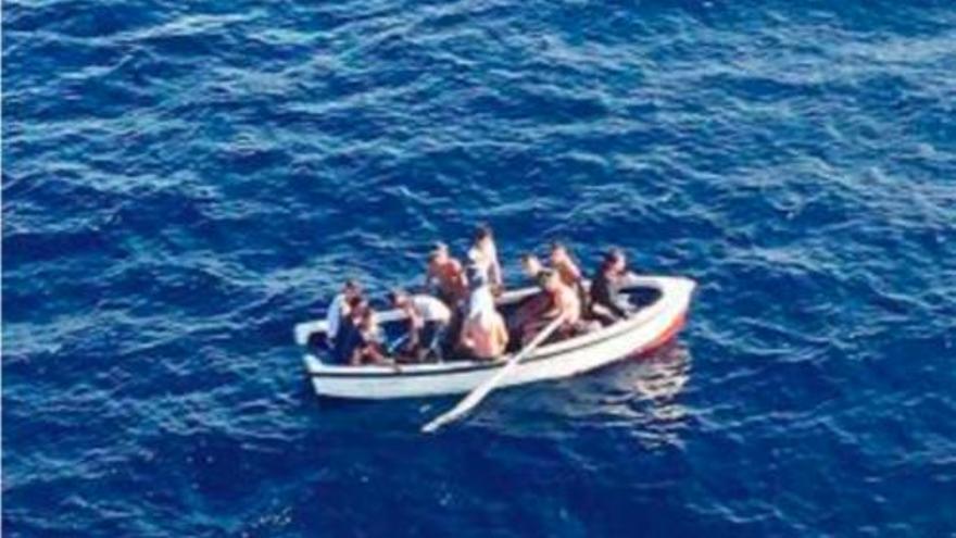 Flüchtlingsboot am Donnerstag (26.7.) vor Mallorca.