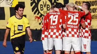 Un Dortmund plagado de rotaciones cae goleado