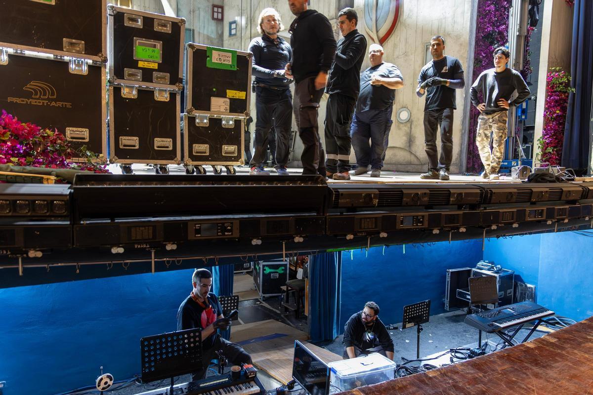 Así se vive “Mamma Mía!” entre bambalinas en el Teatro Principal de Alicante