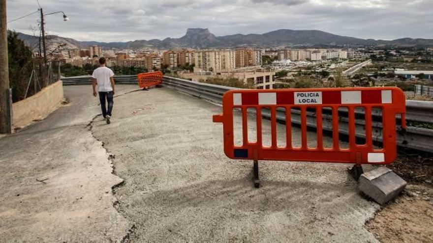 Arrancan las obras para el arreglo del deteriorado camino del Polígono 25