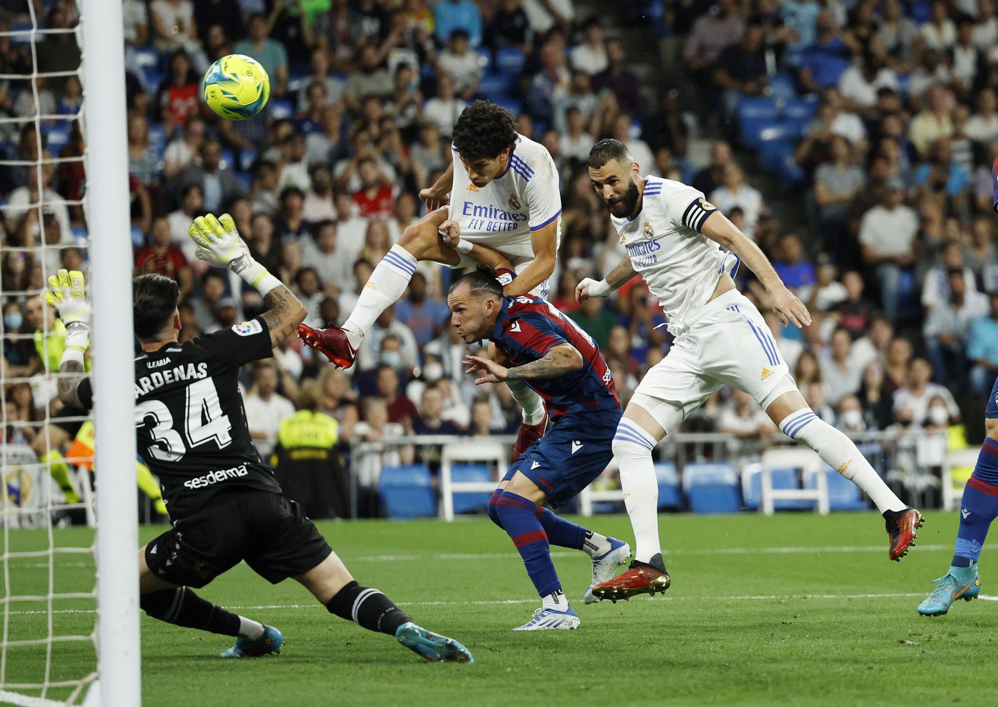LaLiga - Real Madrid v Levante