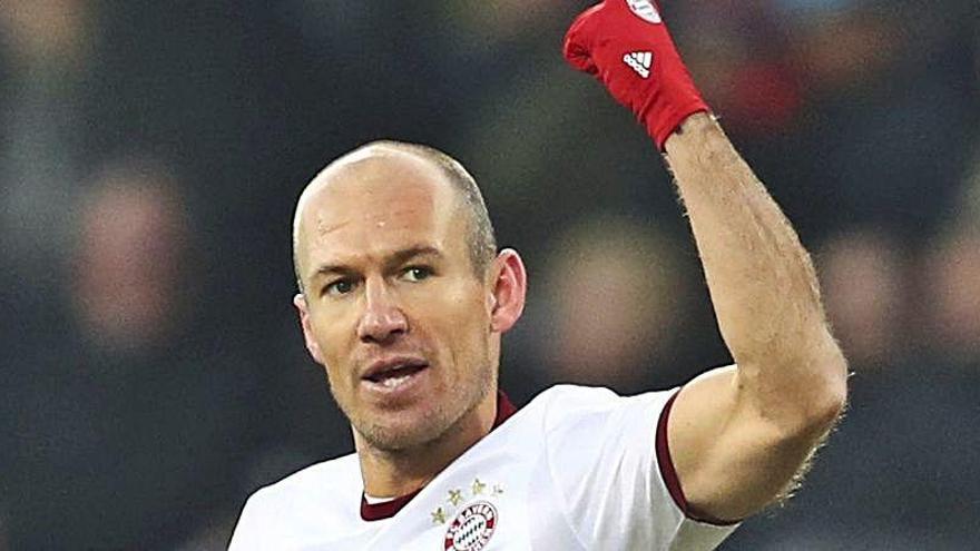 Robben insinúa una posible vuelta al fútbol