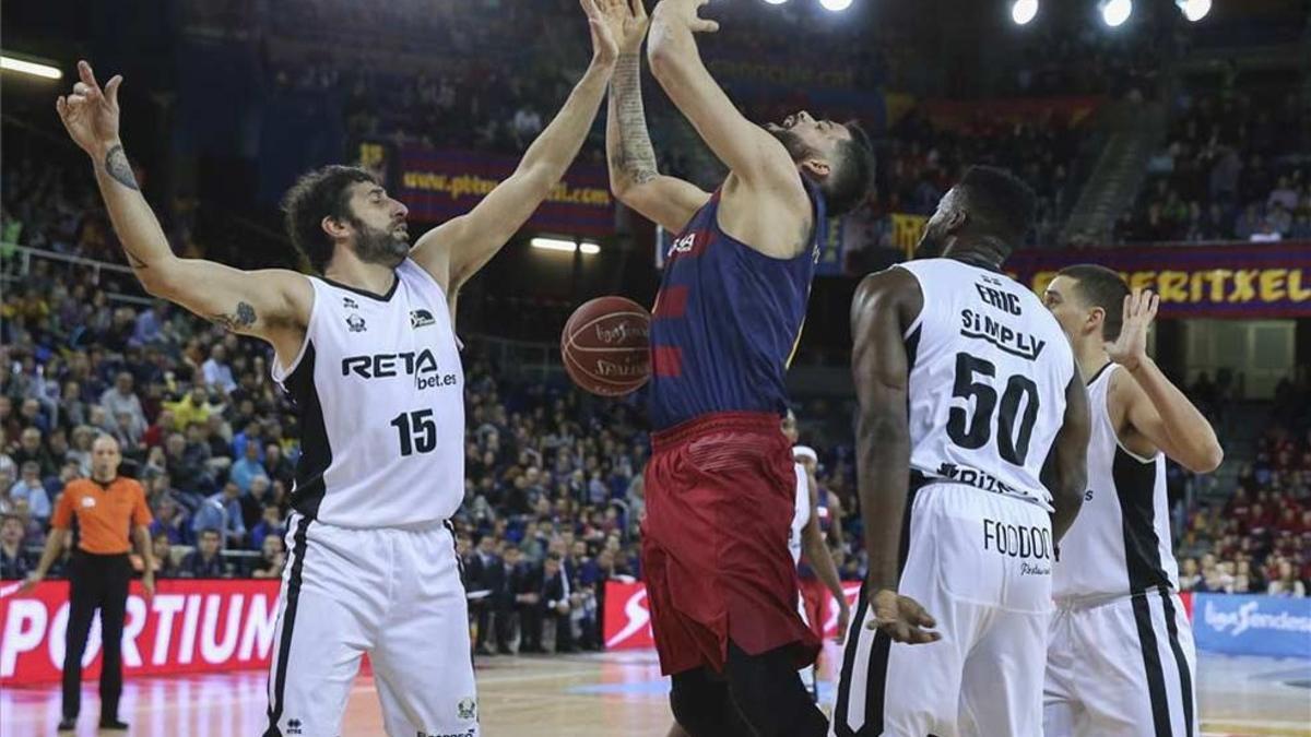 Retabet Bilbao Basket supo frenar al juego interior del FC Barcelona Lassa