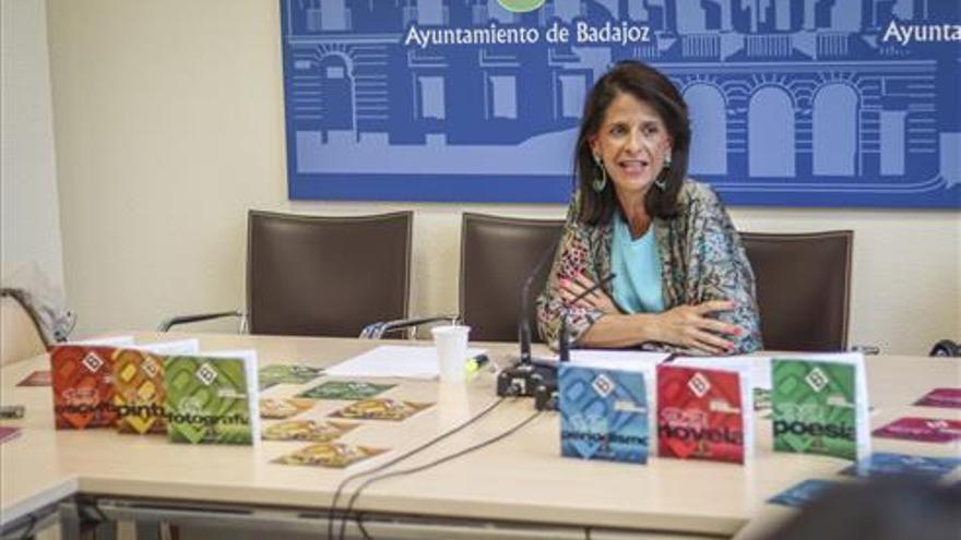 La concejala Paloma Morcillo regresa a Cultura y Cavacasillas se queda con el IMSS en Badajoz