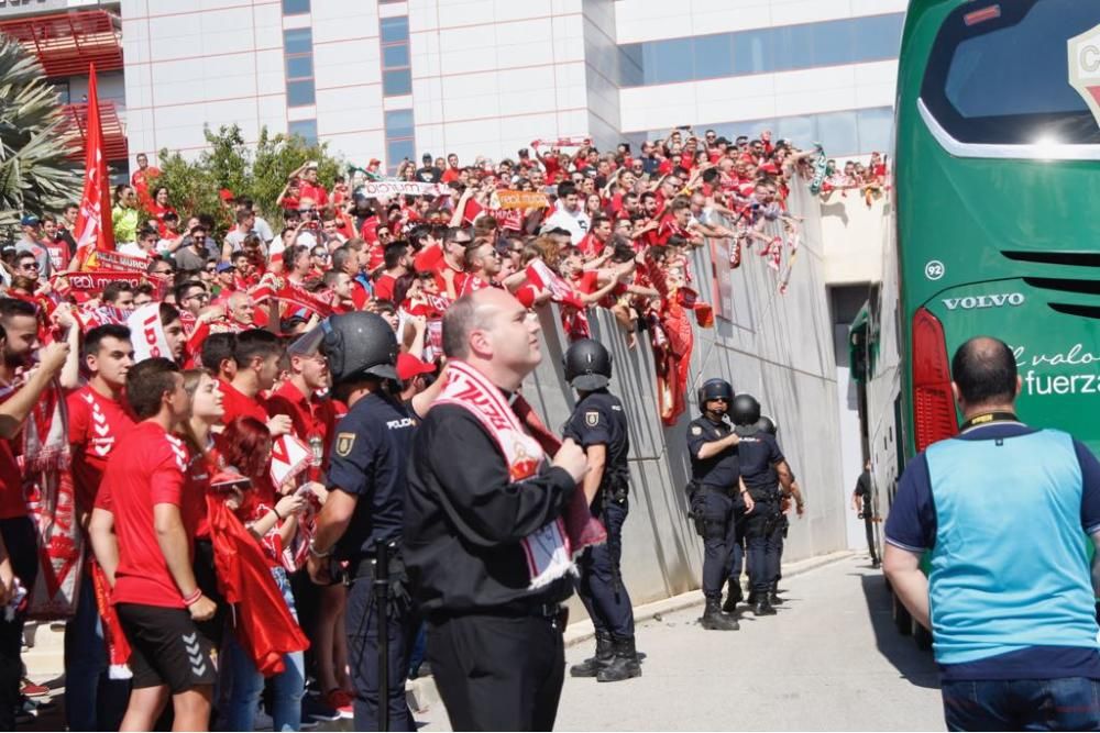 Ambiente en Nueva Condomina antes del partido