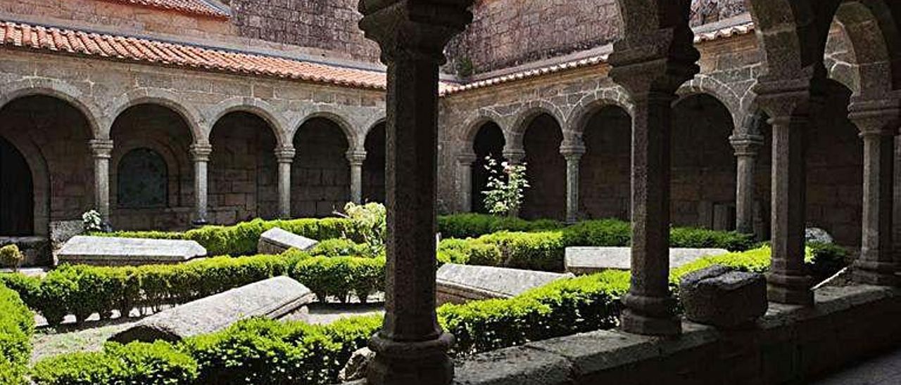 Claustro Claustro