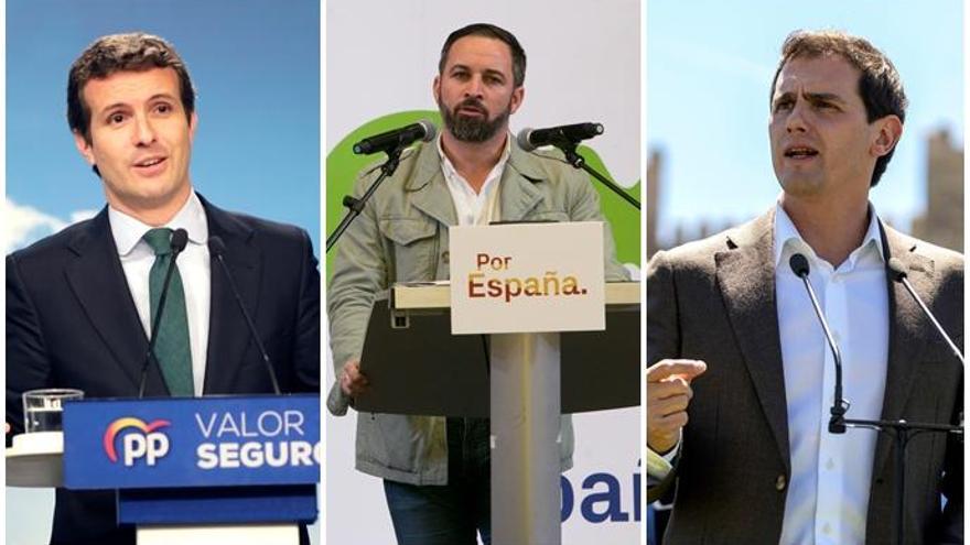 Pablo Casado, Santiago Abascal y Albert Rivera.