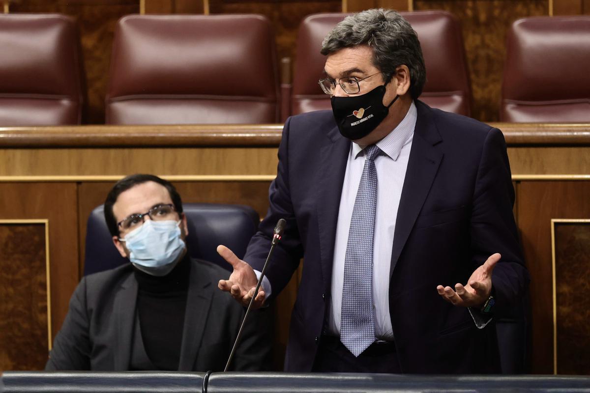 El ministro de Inclusión, Seguridad Social y Migraciones, José Luis Escrivá, en el Congreso