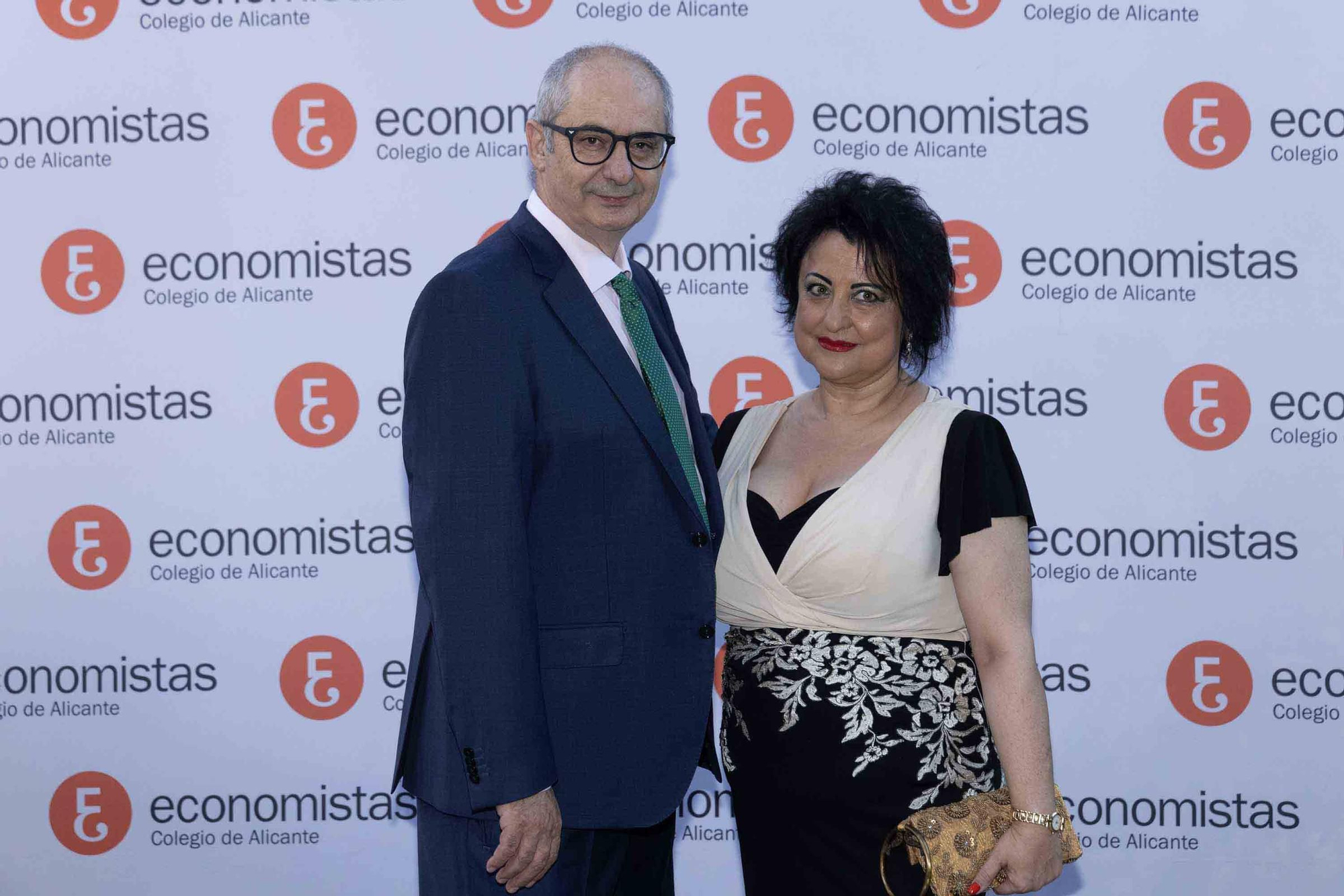 El Colegio de Economistas de Alicante celebra su cena anual en honor a su patrón