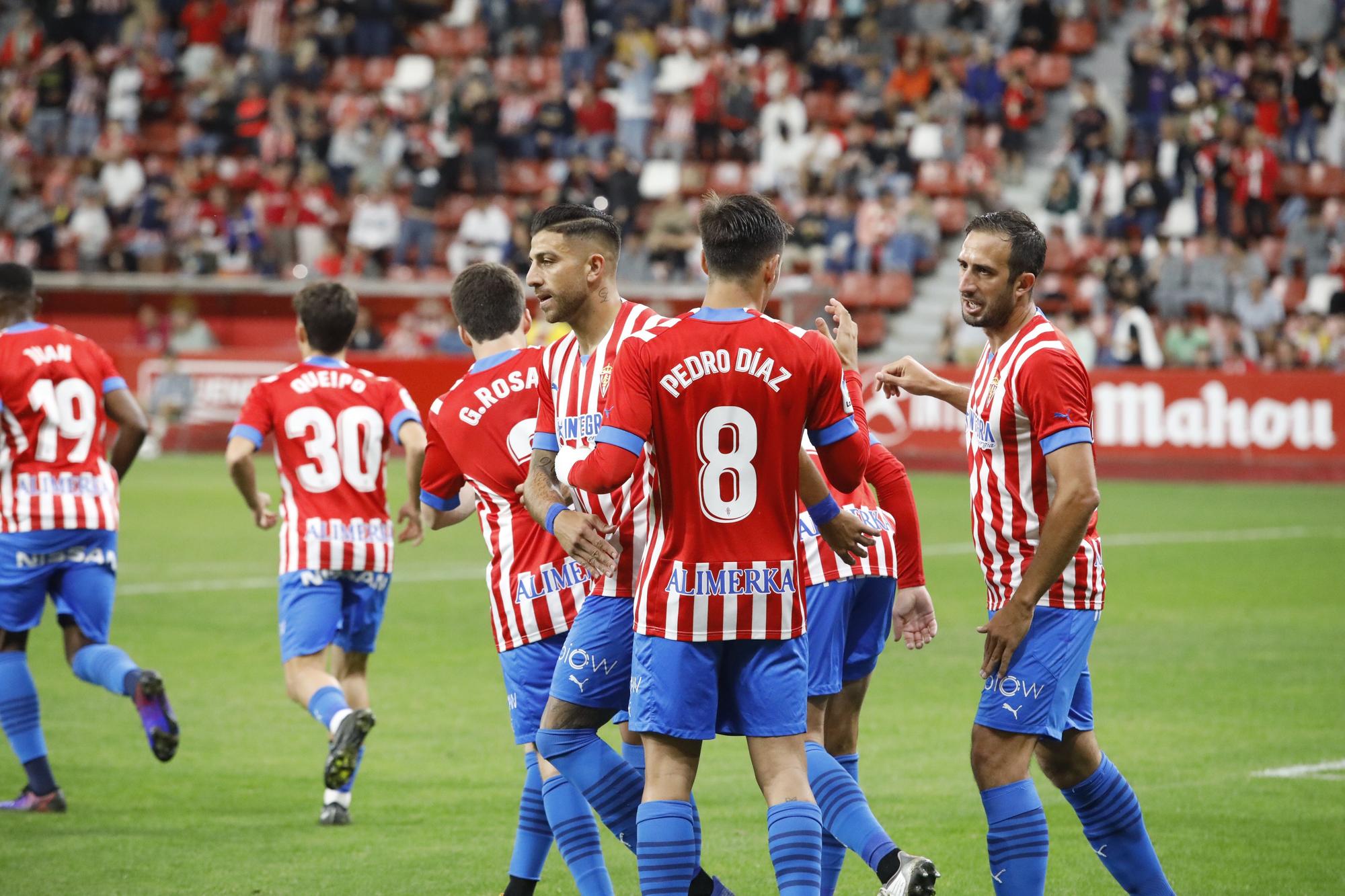 En imágenes: El Sporting consigue los tres puntos ante el Ibiza en un partido muy disputado