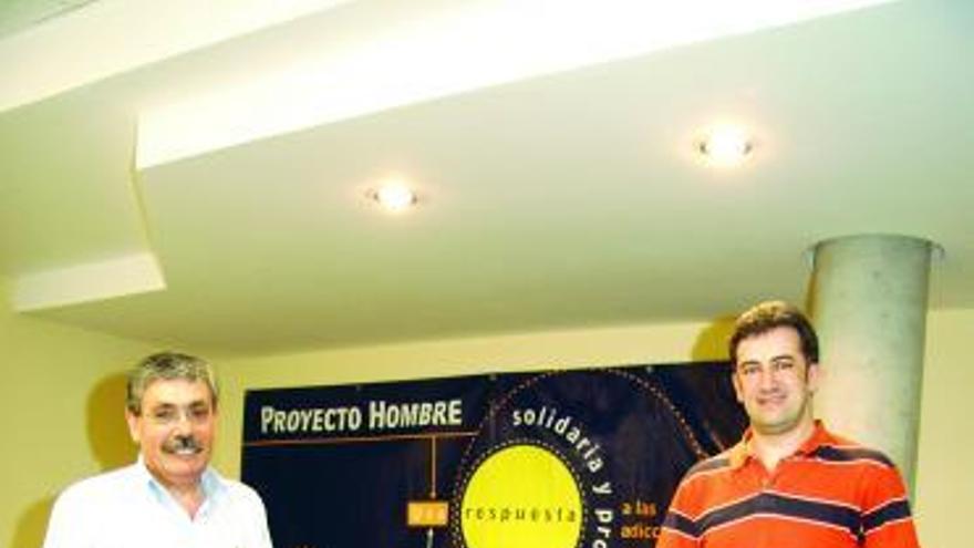 Luis Manuel Flórez «Floro», y Julio Sutil, en las dependencias de Proyecto.