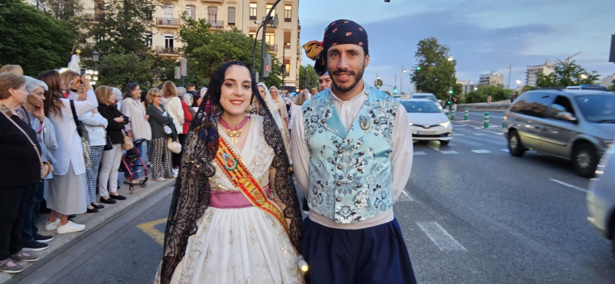 Laura, Paula, las cortes y las fallas de Zaidía acompañan al Cristo de la Fe