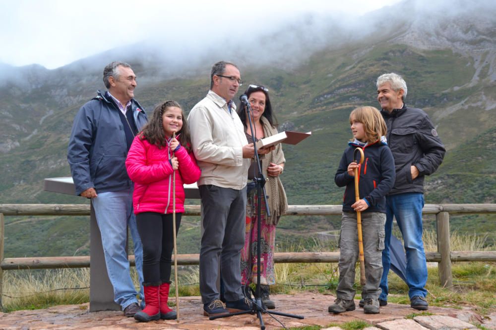 Romería de la trashumancia en los lagos de Salienc