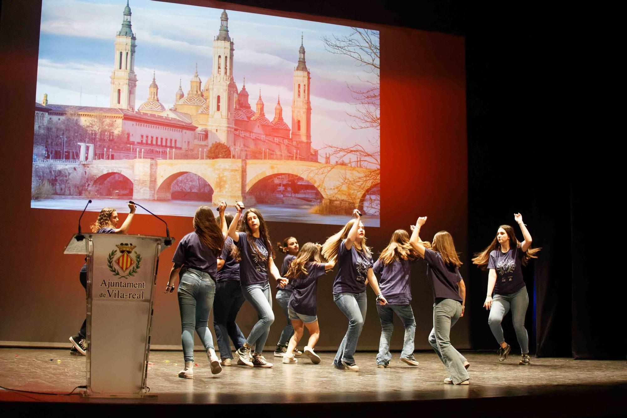 Las purisimeras dan vida al festival misionero en el Auditori Municipal Músic Rafael Beltrán Moner de Vila-real