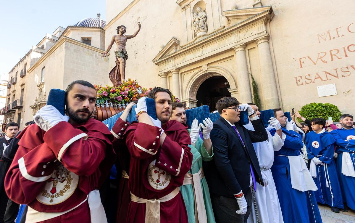 Aleluyas como colofón de la Semana Santa Alicantina Aleluyas como colofón de la Semana Santa Alicantina