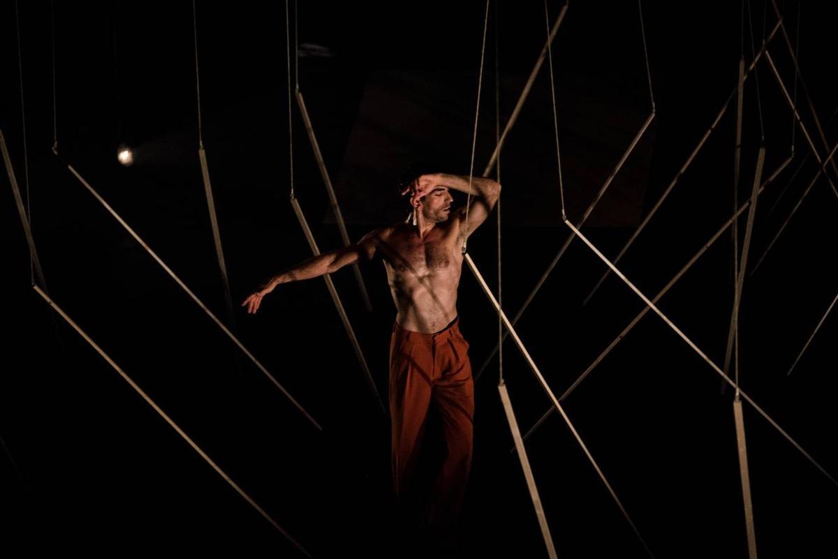 David Coria en De lo humano, work in progress mostrado en el Teatro Central el 14 de septiembre