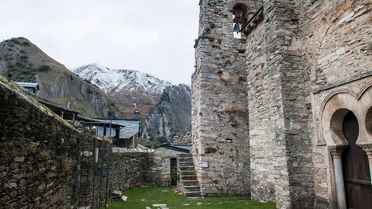 El pueblo de León que se ha puesto de moda y que hace que los turistas alucinen