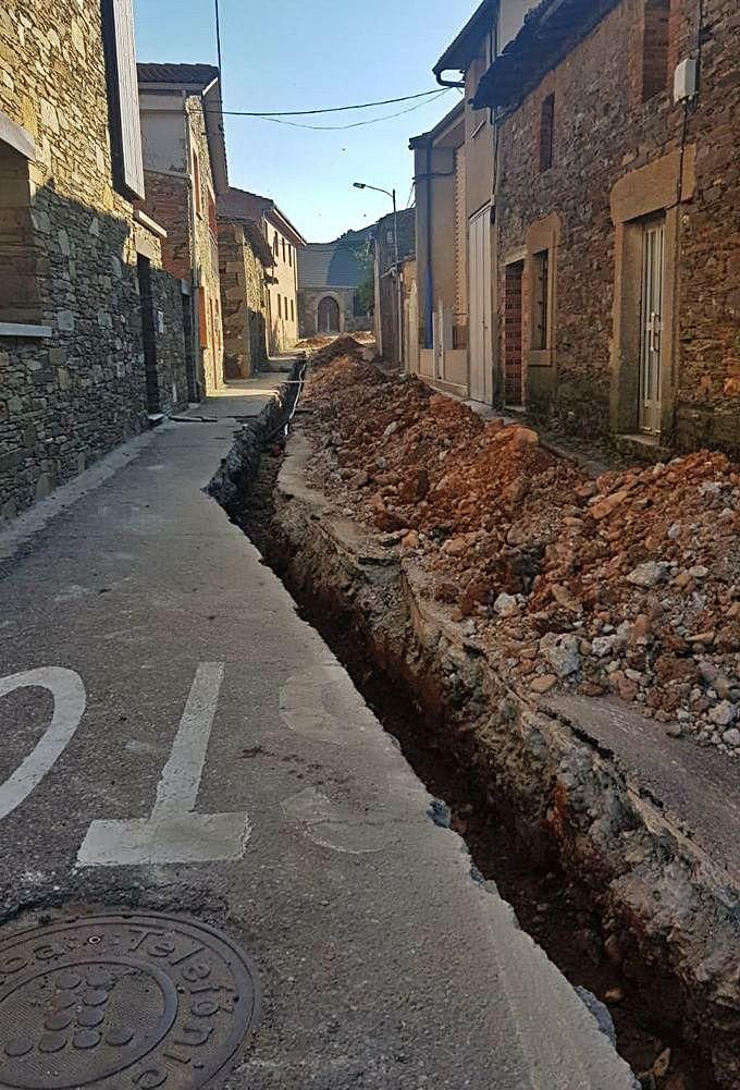 Mejora del abastecimiento en Gallegos del Río. | Ch. S. 