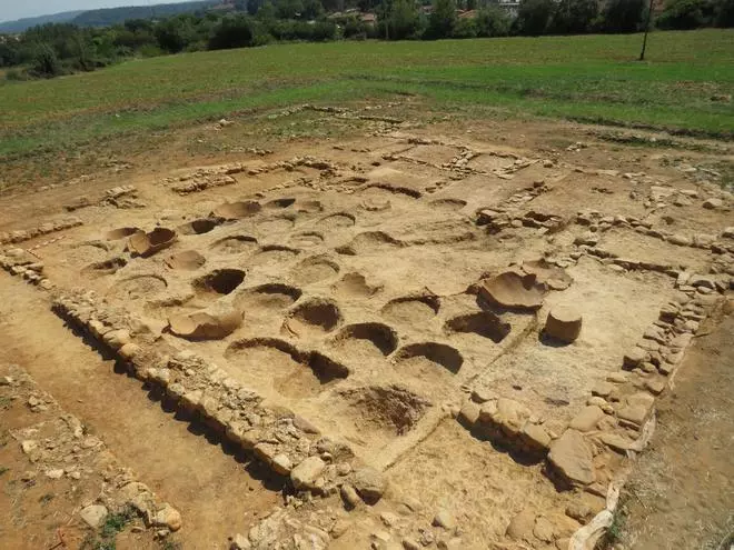Les imatges del jaciment de Can Ring