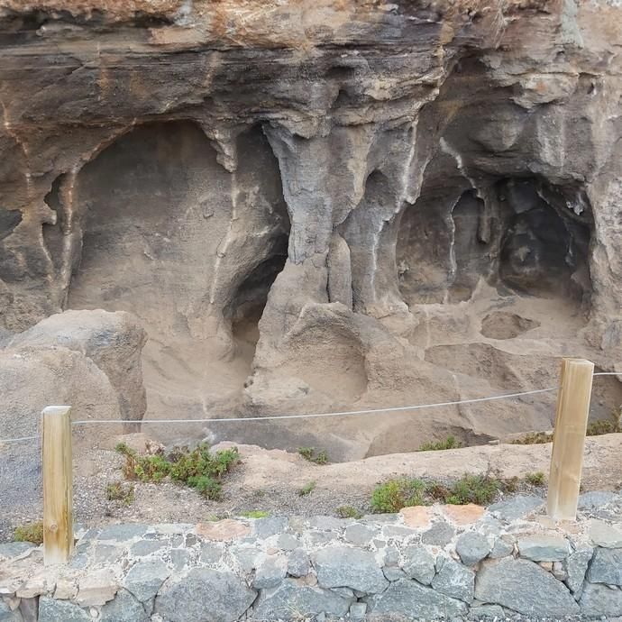 El arreglo del camino real del noroeste destapa un cementerio de 1.000 años