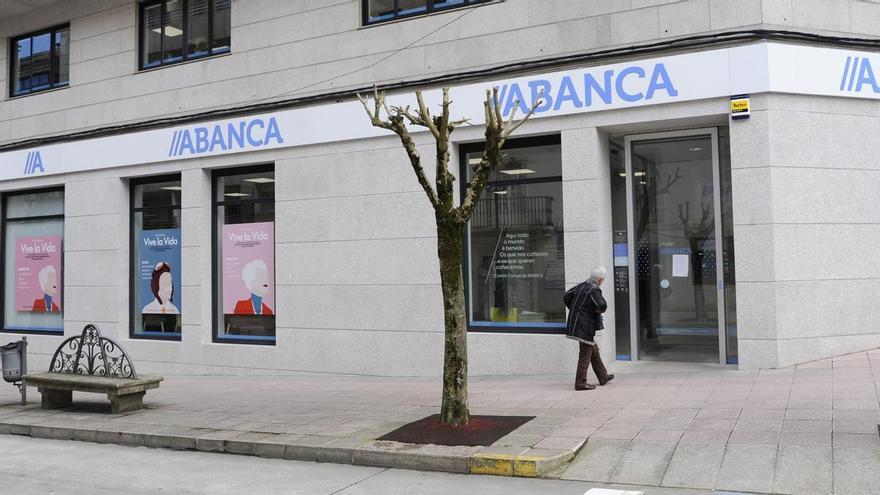 Abanca gana 105 millones en el primer trimestre, casi un 30% más