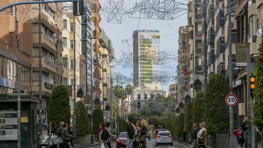 Los arcos de luces de Navidad ya están instalados en Maisonnave