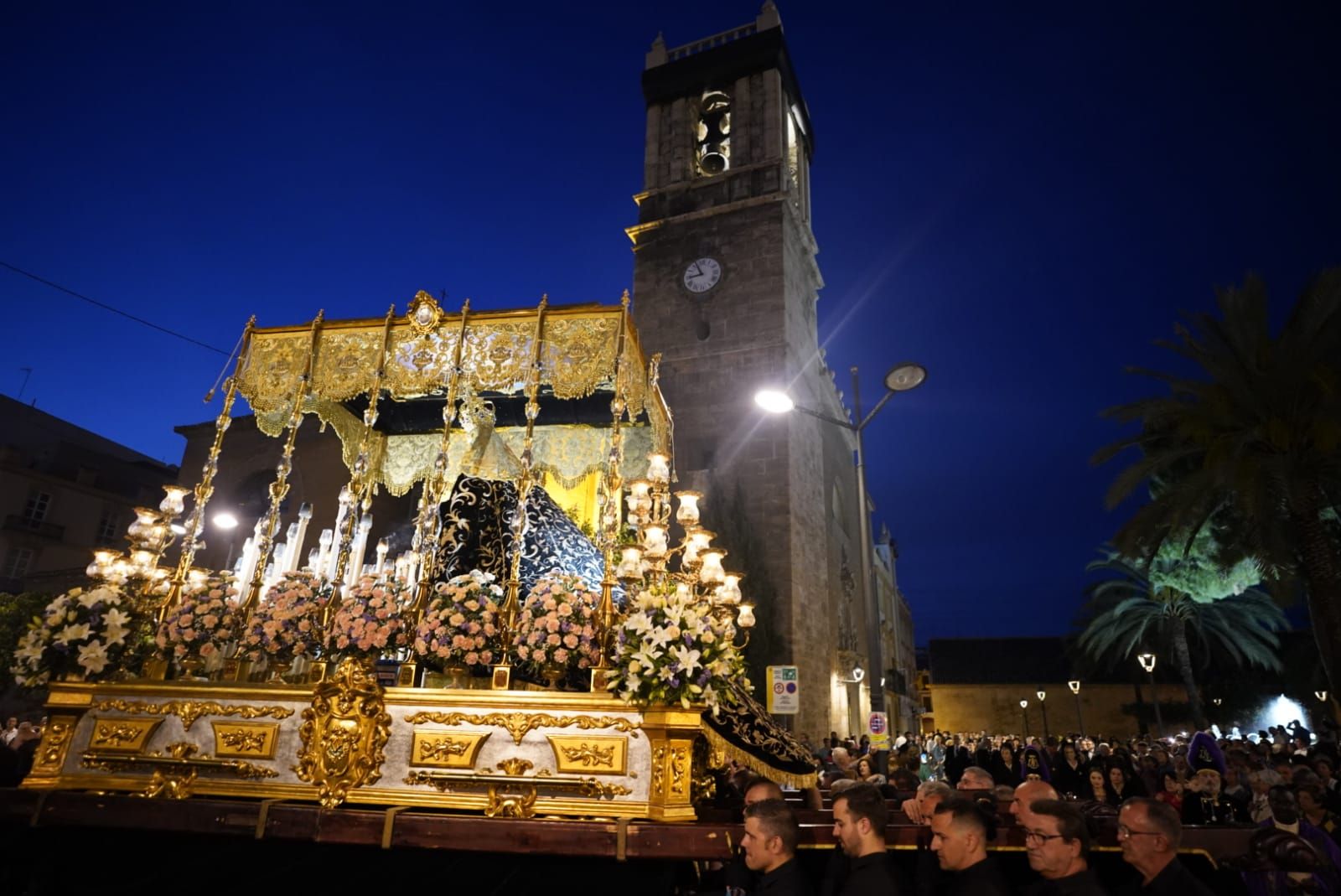 Procesión de la Dolorosa del Grao en la Semana Santa Marinera de València