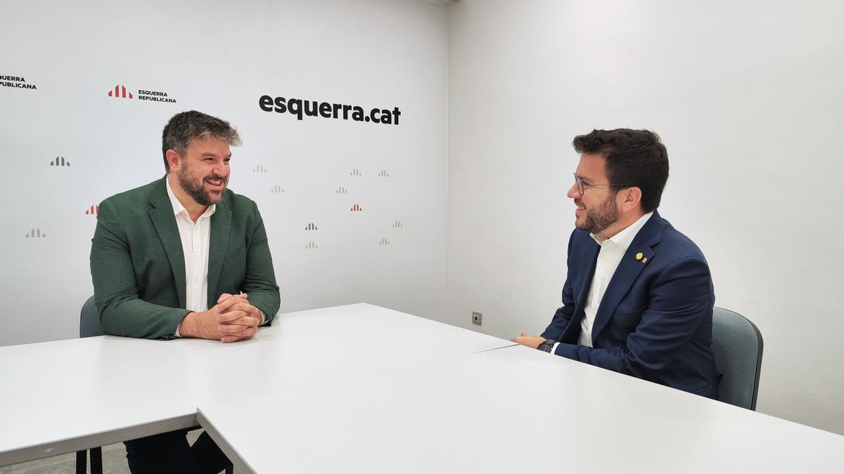 Apesteguia y Aragonès, este mediodía en la sede de ERC en Barcelona.