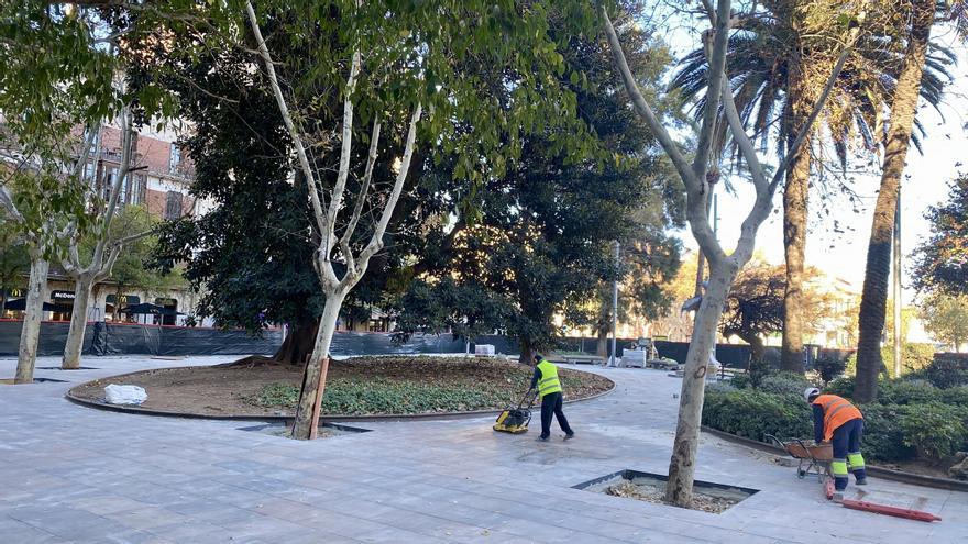 Las fotos de las nuevas y esperadas baldosas de la Plaza de España de Palma