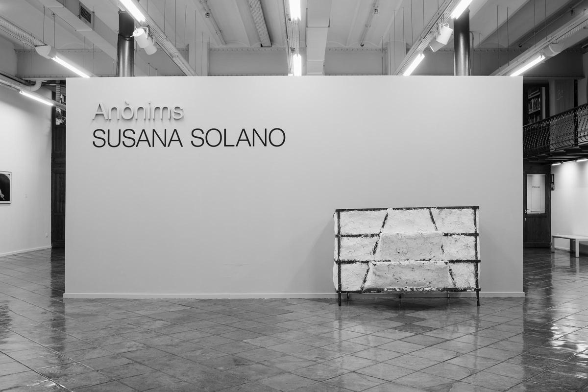 Susana Solano presenta la seva darrera exposició, Anònims, a la Fundació Vila Casas