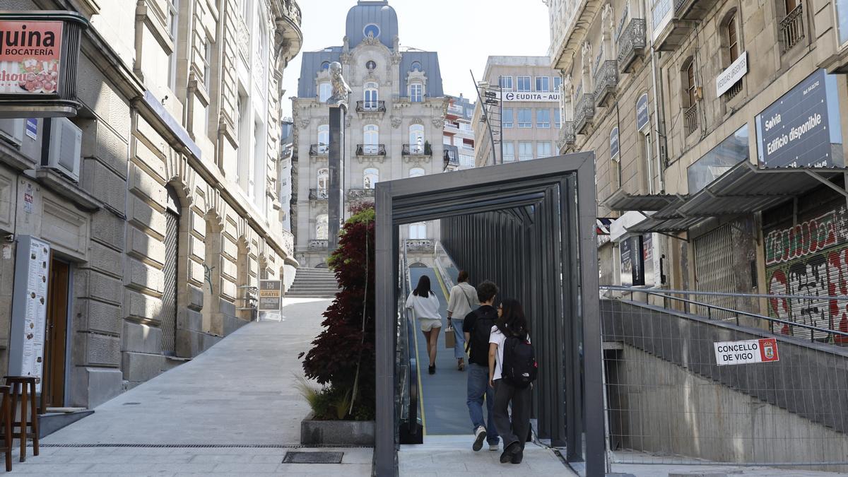 Nueva rampa mecánica de la calle Carral del programa Vigo Vertical