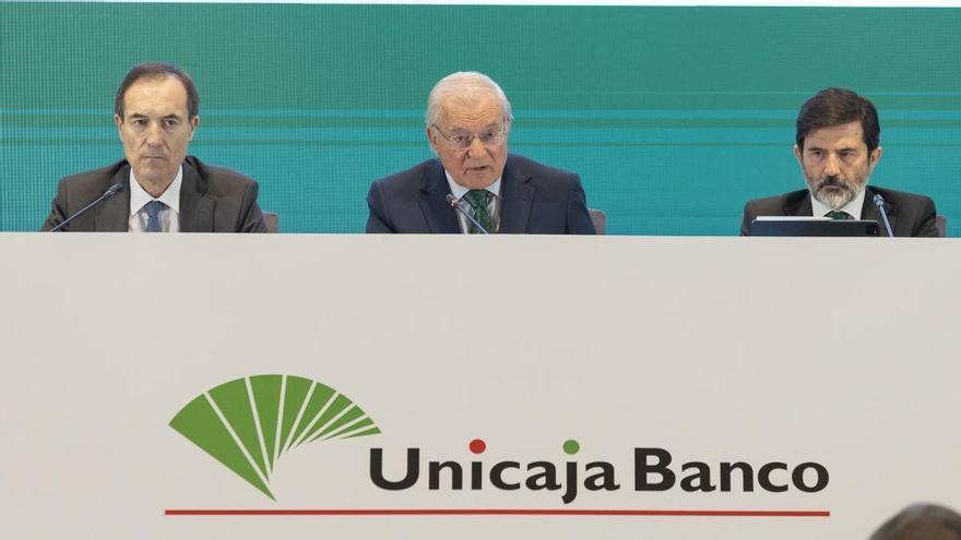 La junta de accionistas de Unicaja Banco refuerza el poder decisorio de Málaga